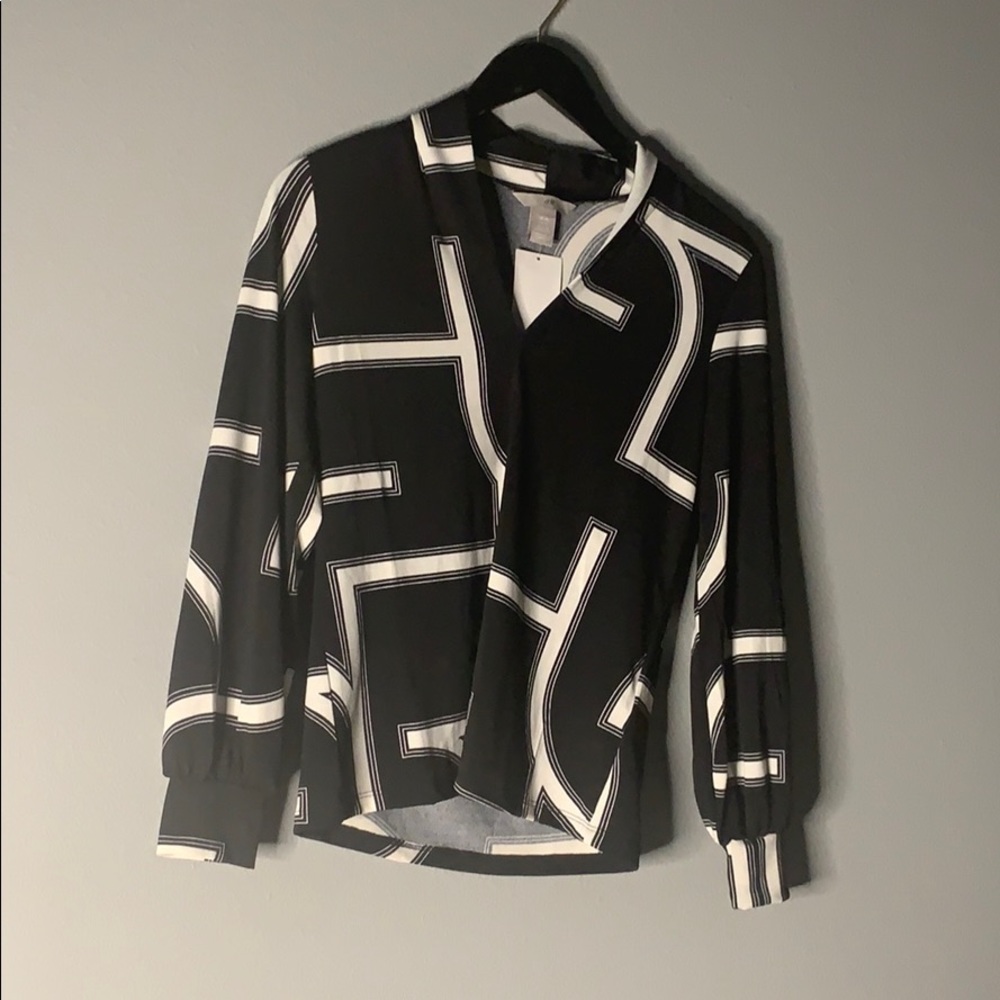Black stretchy H&M BLOUSE! 🖤🤍